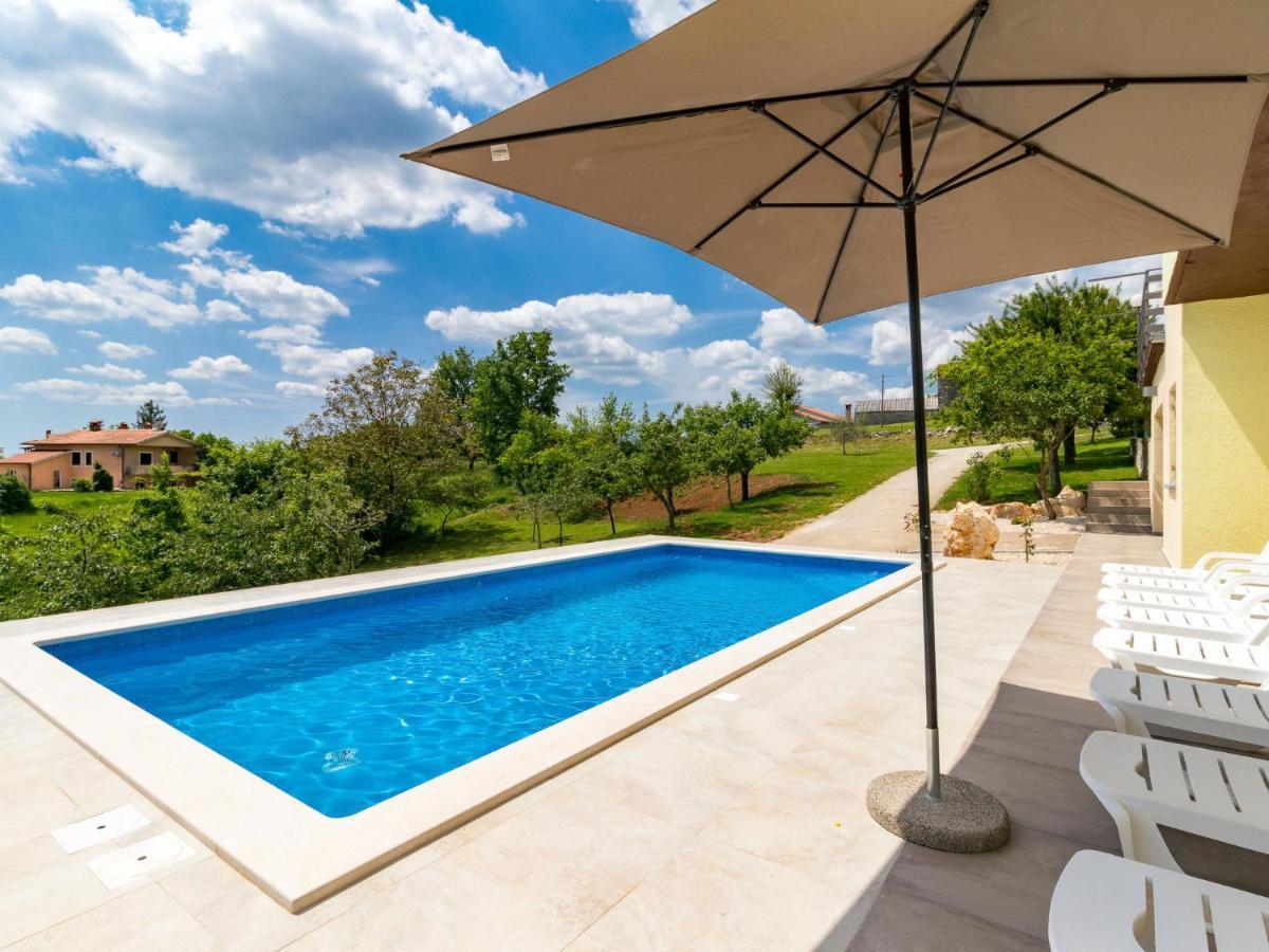 Pićan Holiday Home Larisa - Ipc141 By Interhome מראה חיצוני תמונה