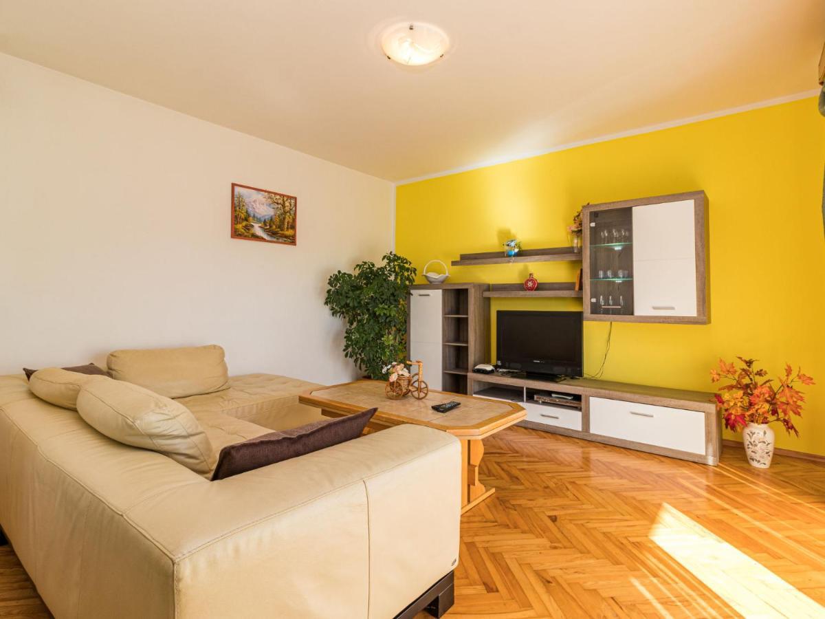 Pićan Holiday Home Larisa - Ipc141 By Interhome מראה חיצוני תמונה