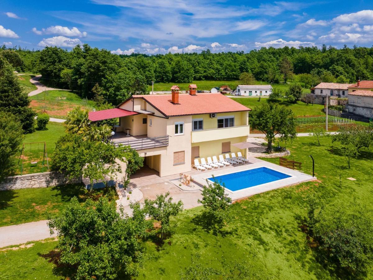 Pićan Holiday Home Larisa - Ipc141 By Interhome מראה חיצוני תמונה