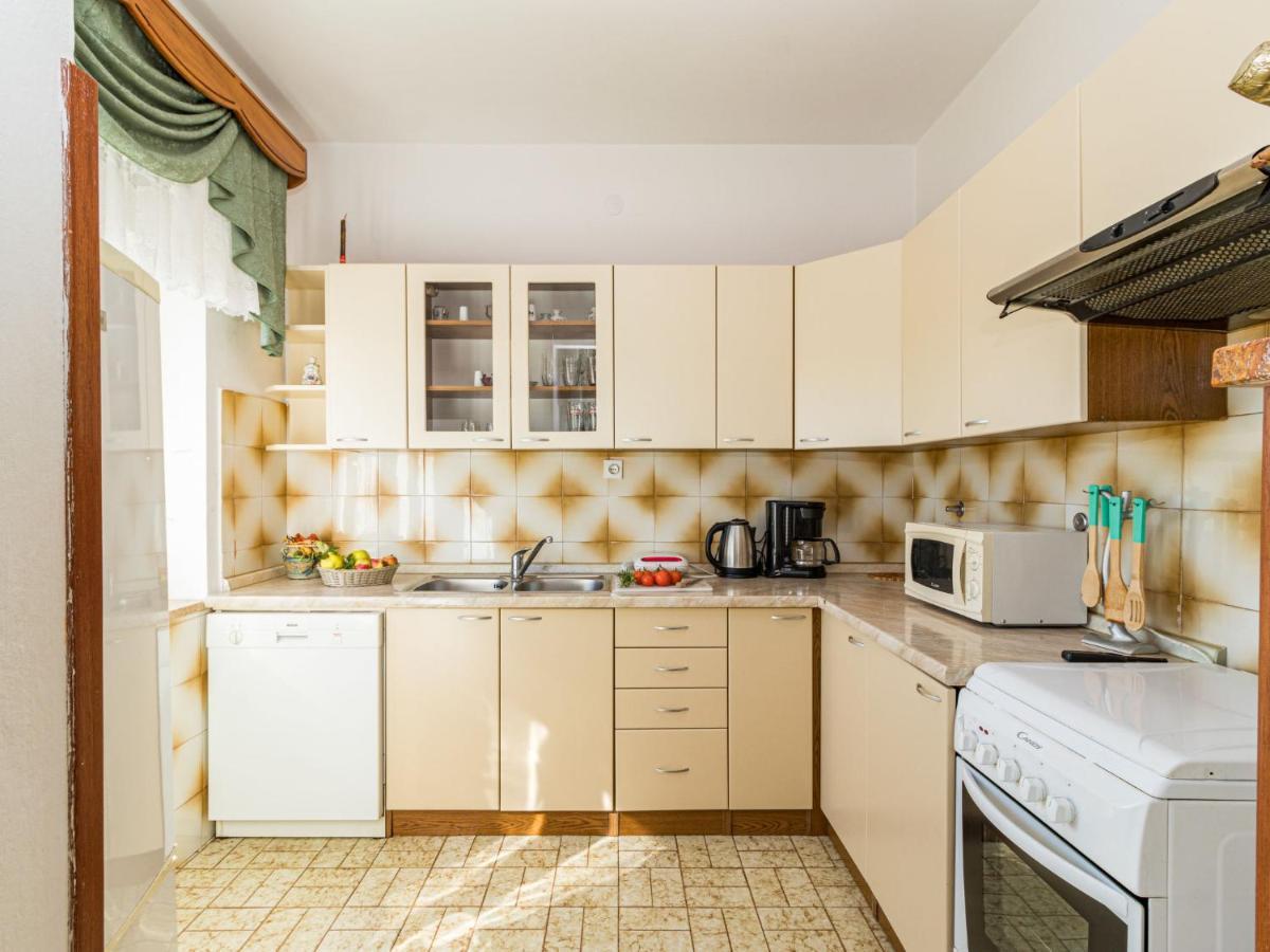Pićan Holiday Home Larisa - Ipc141 By Interhome מראה חיצוני תמונה